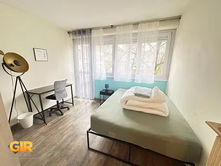 rennes quartier triangle 1 chambre meublée en colocation dans un appartement t4 de 75.59 m