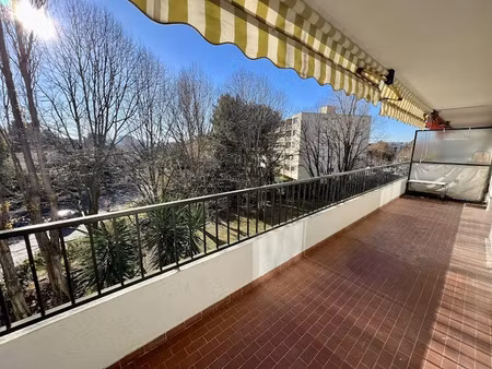 location appartement 2 pièces 62.79 m² à toulon (83000)  767 €