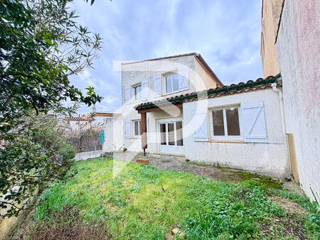 maison avec jardin et garage