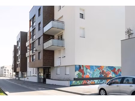 location appartement 2 pièces 46 m² à saint-egreve (38120)  840 €