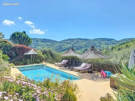 jolie villa individuelle de 166m² avec piscine - calme absolue et lumineuse