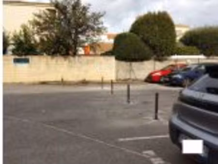 parking extérieur - sécurisé