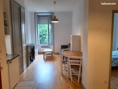 appartement t2 40m² 720 cc