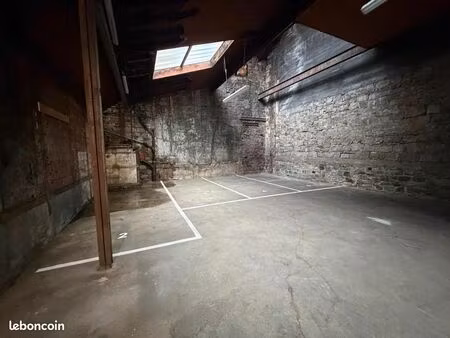 parking 12 m² saint etienne