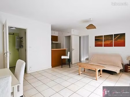 appartement 2 pièces 46 m²