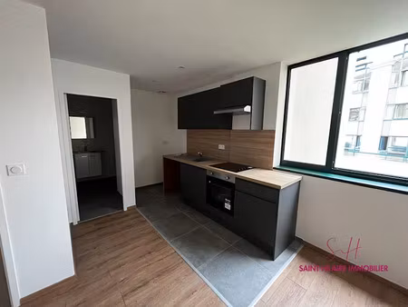 location appartement 3 pièces 65 m² à orleans (45000)  890 €