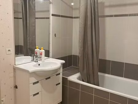 appartement 71m2 780 euros