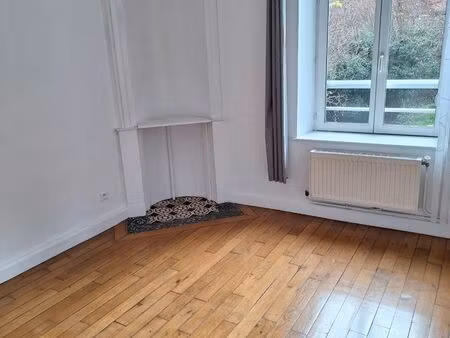 f2 nancy près st sébastien 40 m²