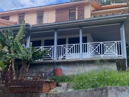villa / maison avec grande terrasse couverte + vue dégagée – travaux en finition