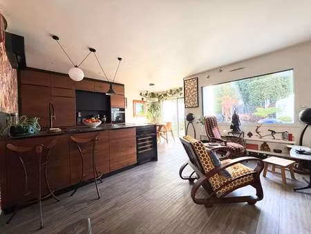 vente maison à lorient (56100) : à vendre / 115m² lorient