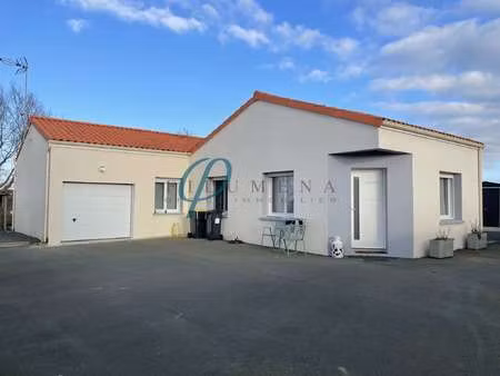 vente maison à montrevault-sur-evre (49110) : à vendre / 89m² montrevault-sur-evre