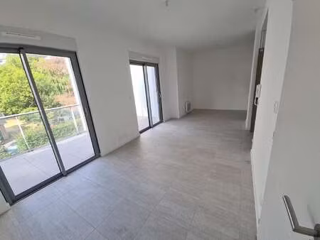 location appartement t1 à la baule-escoublac centre-benoît (44500) : à louer t1 / 28m² la 