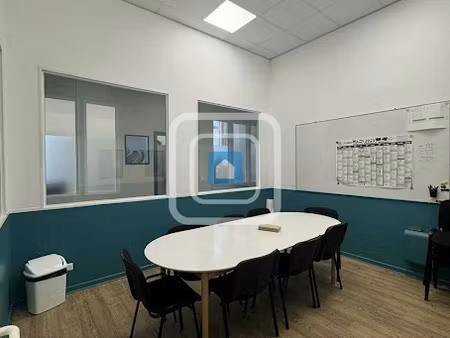 location locaux professionnels 0 pièces 143 m² à bétheny (51450)  1 000 €