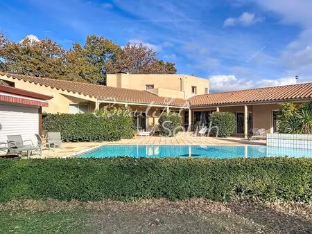 villa d'architecte avec piscine à perpignan