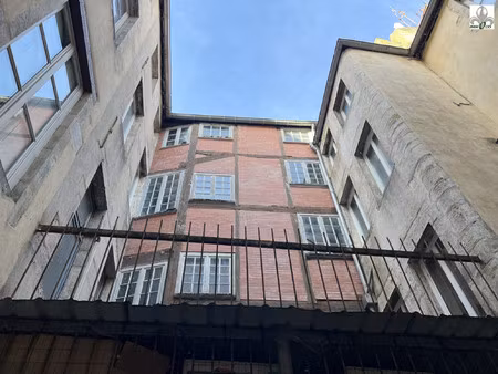 vente immeuble centre-ville à fort potentiel + fonds de commerc