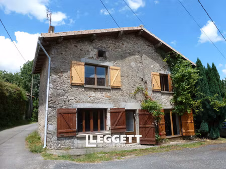 maison 4 pièce(s)  les salles lavauguyon