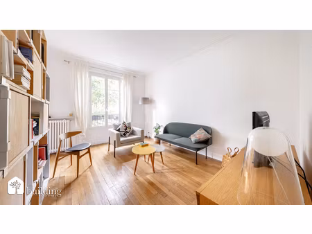 a vendre - bécon village - appartement 2 pièces de 56.24 m²