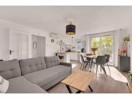 coup de cœur : t3 rénové à neuf  clim  piscine & 2 parkings