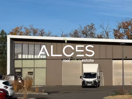 à louer immeuble mixte bureaux activités