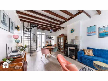 a vendre - courbevoie coeur bécon - maison 4 pièces de 84 84 m² avec terrasse de 12.8 m²