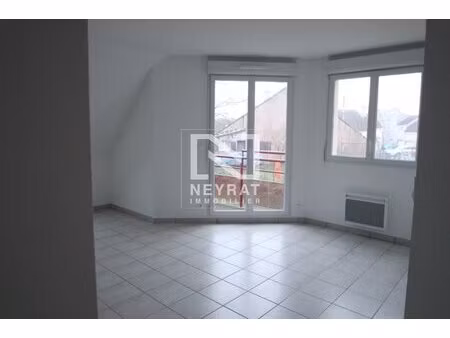 t2 dans residence securisee