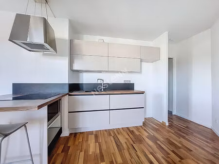 a louer - appartement t2 37.11m² - bourg de la chapelle sur erdre