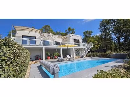 villa le val (agence s'abstenir!)