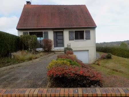 pavillon individuel sur sous-sol à 20mn d'amiens-sud / hôpital (chu)