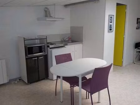 location appartement 3 pièces à caen (14000) : à louer 3 pièces / 54m² caen