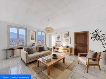 appartement 4 pièces de 94 m² - dernier étage avec ascenseur -vue dégagée montagnes - roch