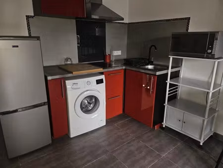 location meublée appartement 2 pièces 33 m² à montpellier (34000)  675 €