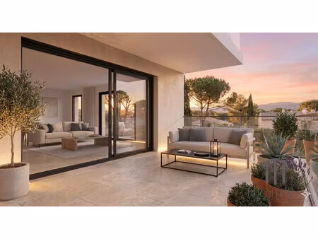 t3 grande terrsse + box et parking