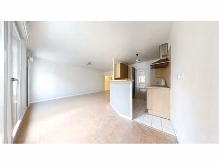 superbe t4 de 91m² - rue jacques monod - lyon 7