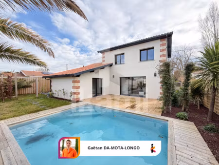 superbe villa rénovée prestations premium piscine & jard