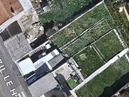 villars centre ville - terrain constructible avec permis accepté - 249m2