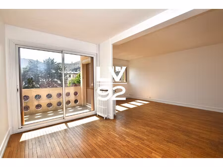 de grands volumes et une belle hauteur sous plafond !