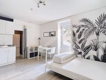 appartement studio meublé - nantes / canclaux