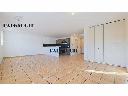 perpignan les remparts- vaste t3 de 85m² avec terrasse et clima