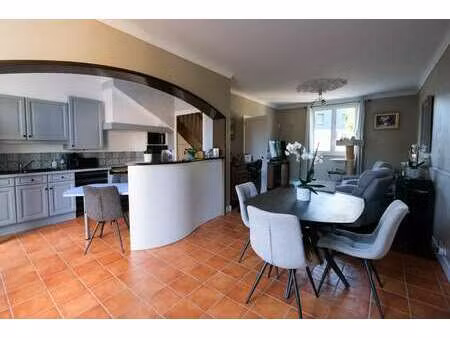 vente maison à nantes centre ville (44000) : à vendre / 109m² nantes centre ville