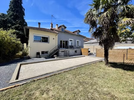 maison 8 pièces - 298 m²