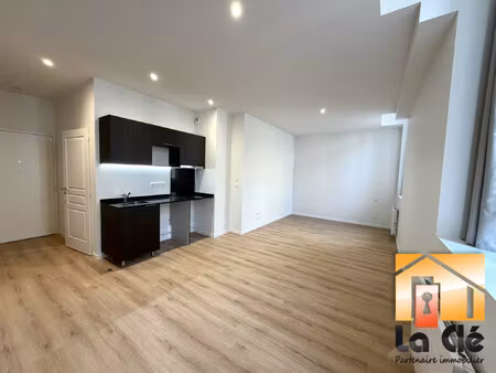 appartement t1 neuf 33 m2 à louer