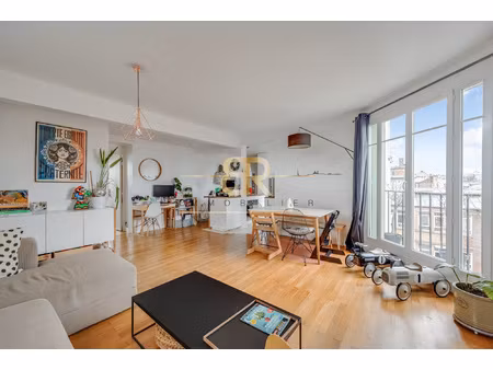 appartement de 3 pièces avec terrasse esprit loft