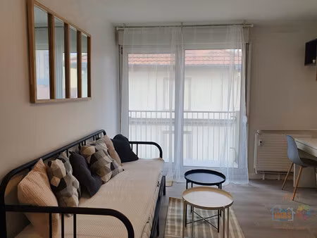 location : appartement f1 (18 m² carrez) à strasbourg