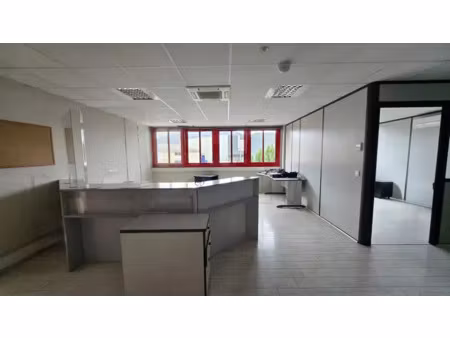 bâtiment d'activité - 580m2 - la farlède