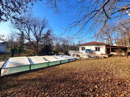 maison familiale t4 complétée par un studio en rez-de-chaussé