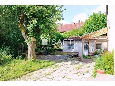 charmante maison ancienne de 111 m² avec terrain arboré sans vis-à-vis