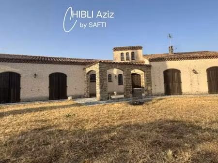 demeure de 115 m² de caractère à réinventer – écrin de verdure authenticité et potentiel p