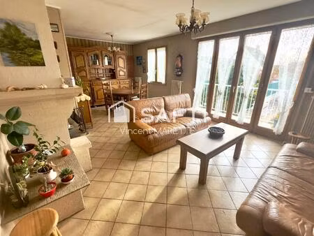 maison familiale lumineuse avec appartement indépendant