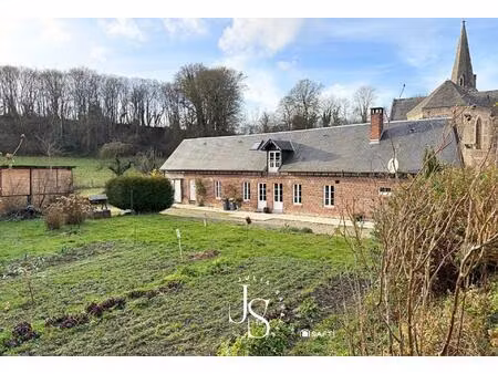 maison de caractère en briques avec chaudière et insert récents