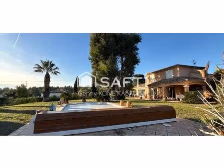 rare à la cadiere d'azur  villa provençale